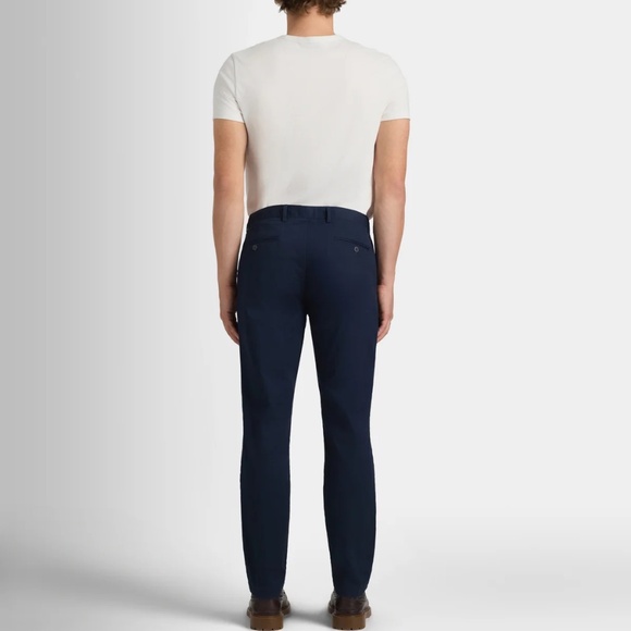 Club Monaco Connor Chino - Picture 2 of 2